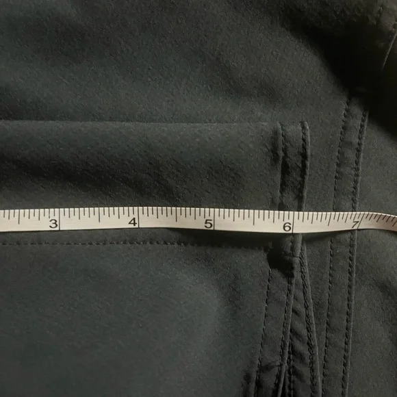 Athleta Athletic Shorts-size 2 - Picture 3 of 6